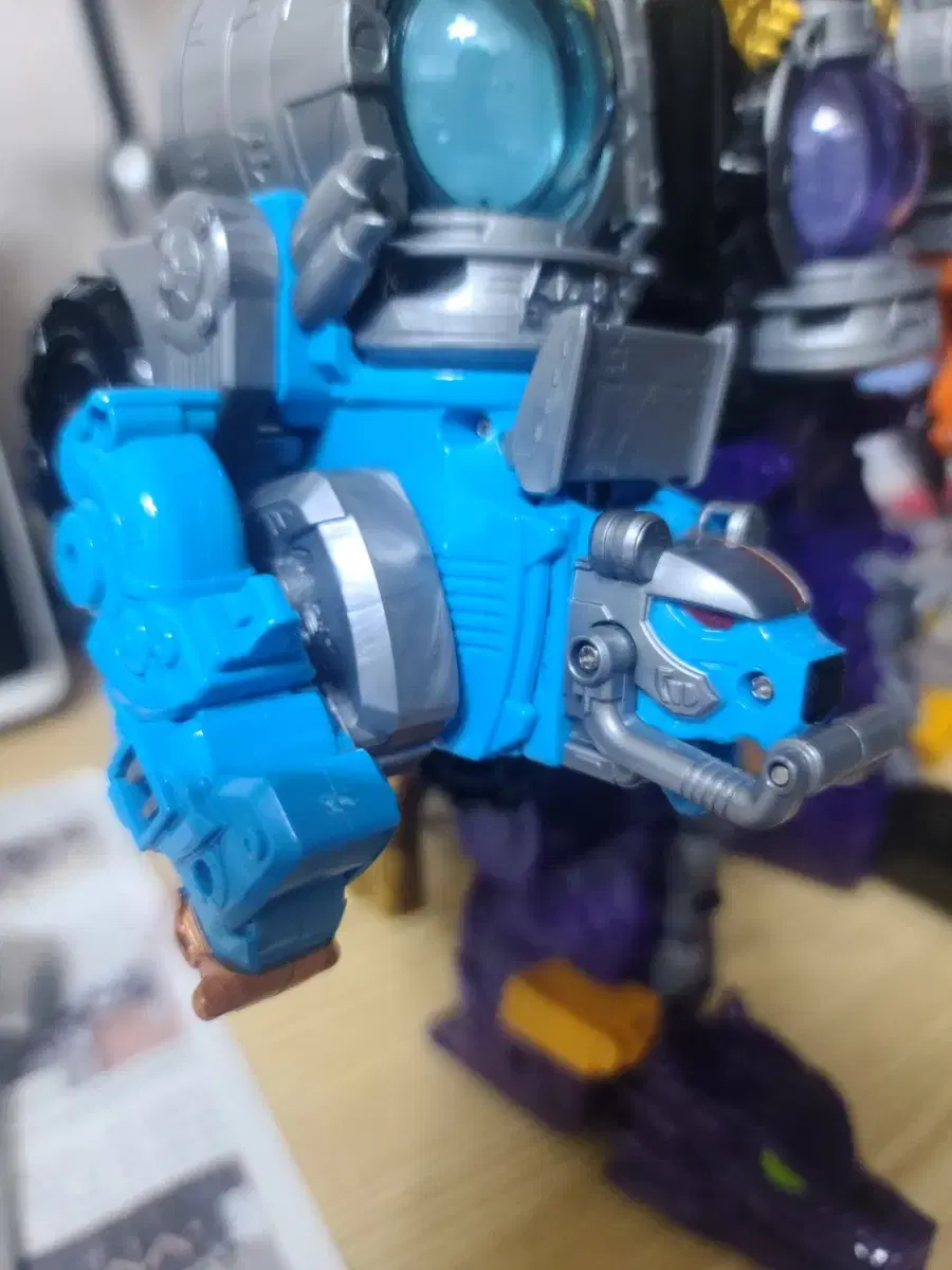 thumbnail-2